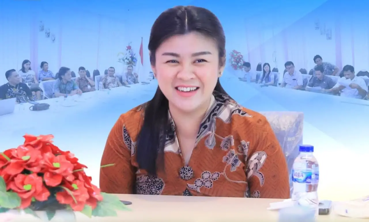 Bupati Sitaro Chyntia Kalangit