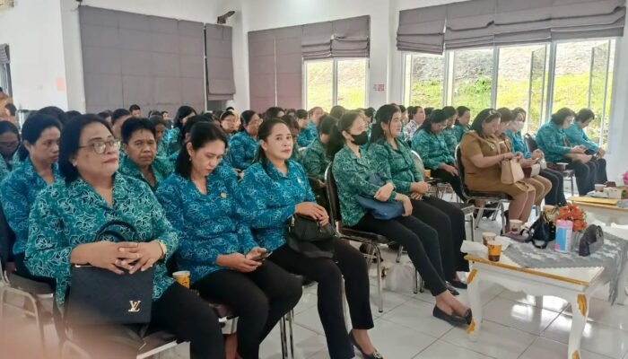 Ketua TP-PKK Sitaro Pimpin Pertemuan Perdana se-Siau, Bahas Tugas Organisasi dan Persiapan HUT RI ke-80