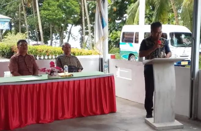 Sambutan Kapitalau Kampung Peling Sawang Yosias Manahesebe.