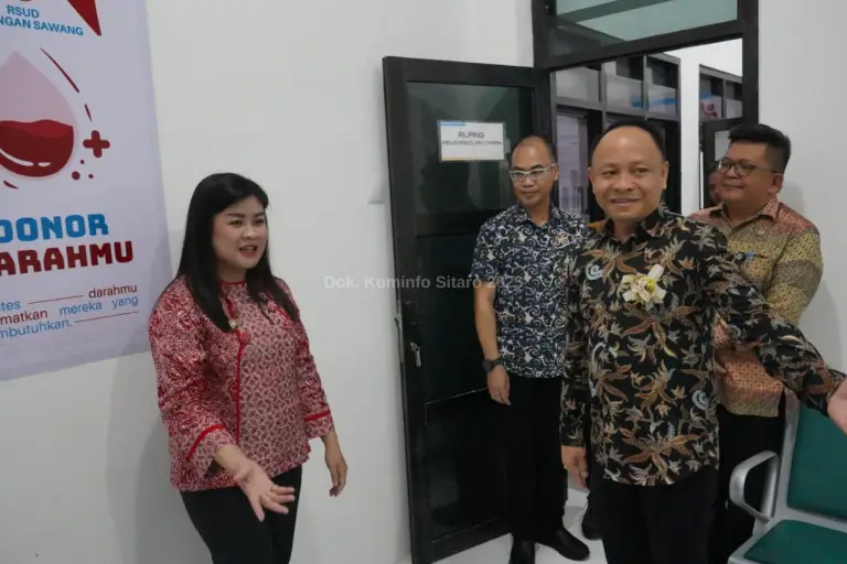 UPD RSUD Lapangan Sawang dikukuhkan Bupati Sitaro.