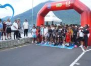 Fun Run 5K Meriahkan HUT RI ke-80 di Sitaro, Wabup Heronimus Makainas Lepas 443 Peserta