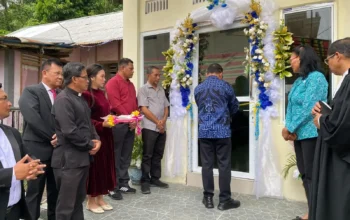 Resmikan Pastori GMIST Jemaat Imanuel Balehumara, ini yang Disampaikan Wakil Bupati