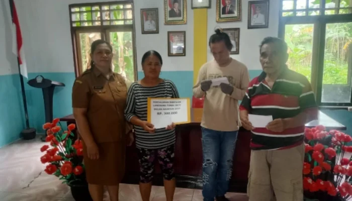 Pemerintah Desa Kapeta Kembali Salurkan Bantuan Tunai, Ringankan Beban Ekonomi Warga