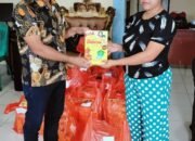 Pemerintah Kampung Pehe Salurkan Bantuan Susu untuk Balita, Ibu Hamil, dan Ibu Menyusui sebagai Upaya Cegah Stunting