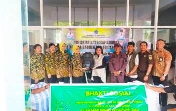 Kejati Sulut dan Kejari Sitaro Salurkan Bantuan Perlengkapan Sekolah bagi Siswa Terdampak Banjir Bandang di Siau