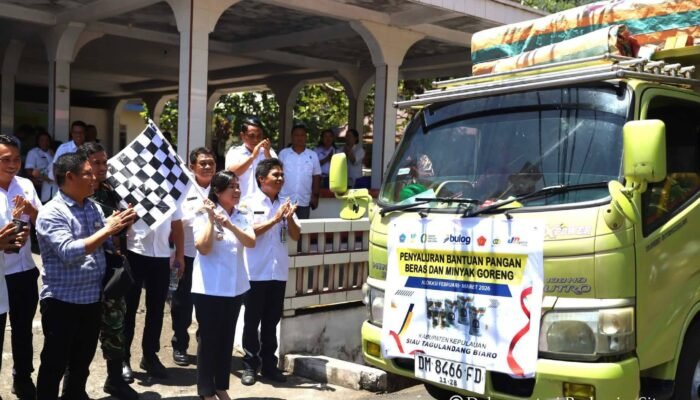 Bantuan Pangan Resmi Disalurkan, Bupati Pastikan Tepat Sasaran
